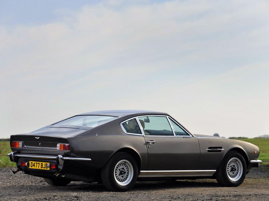  Aston Martin V8 (Series V) 1986 года  (WW) (фото 3 из 7)
